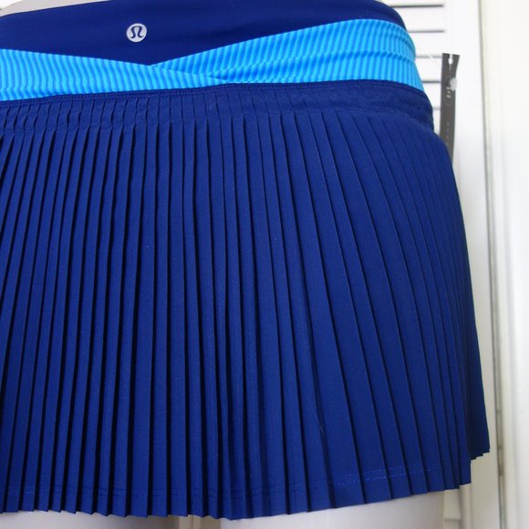 Lululemon Navy Blue Samba Elegant Skirt size 4 NWT - Picture 13 of 15